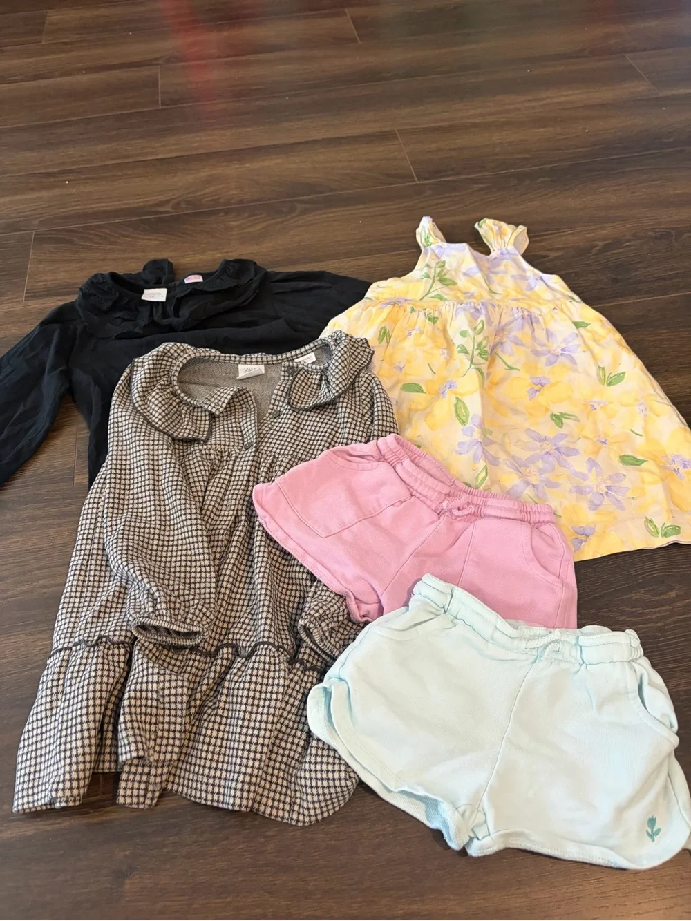 Zara Girls size 5-6 bundle two dresses, one long sleeve top, and two shorts